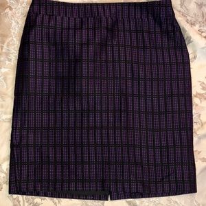 Ann Taylor Pencil Skirt. Size 14